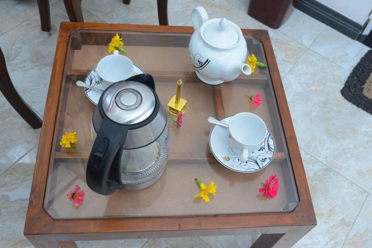 Gold Sand Resort Bentota Ngoại thất bức ảnh
