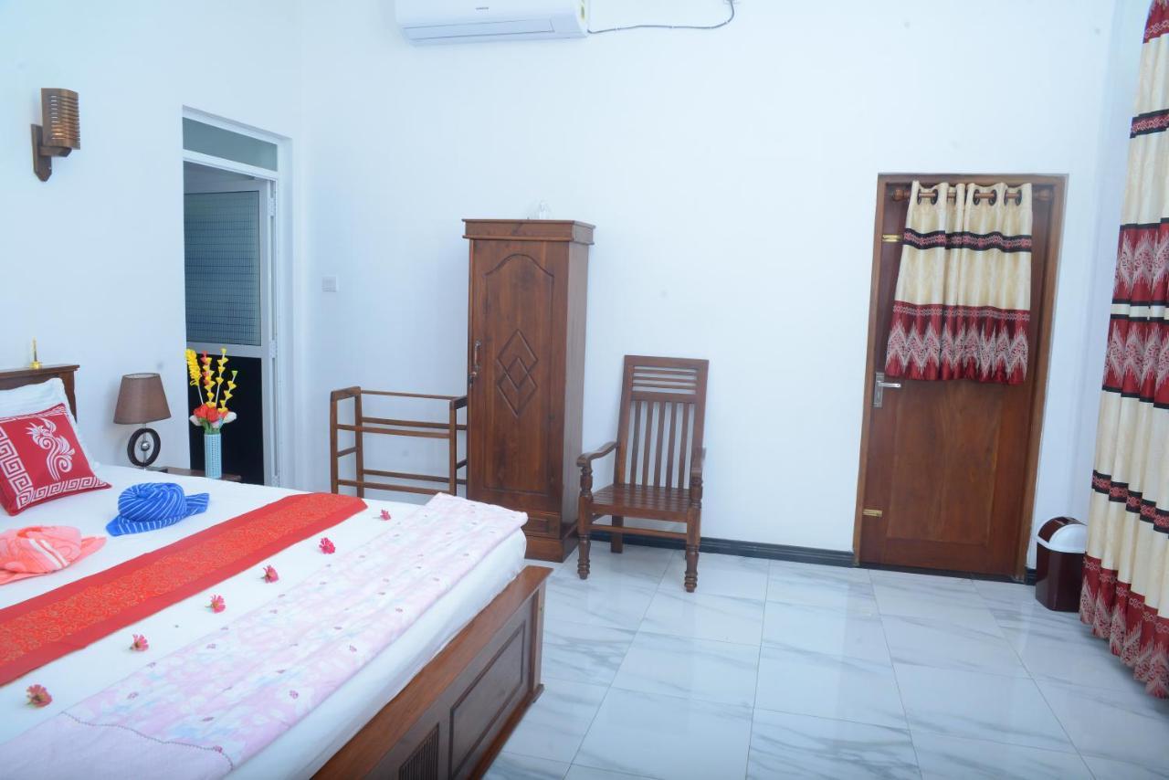 Gold Sand Resort Bentota Ngoại thất bức ảnh