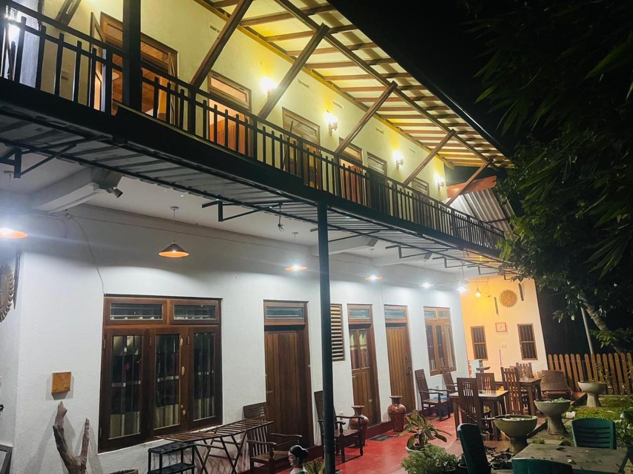 Gold Sand Resort Bentota Ngoại thất bức ảnh