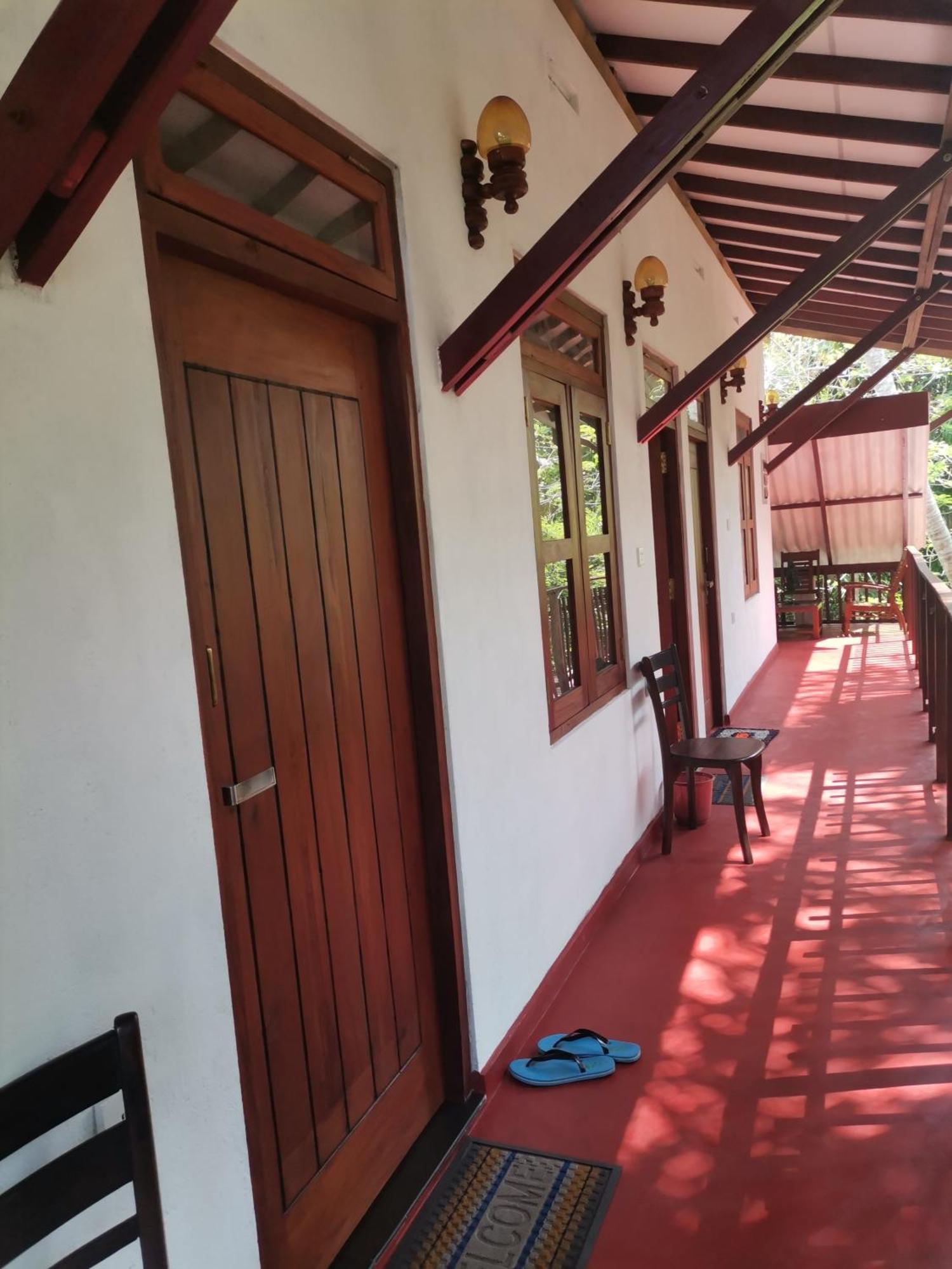 Gold Sand Resort Bentota Ngoại thất bức ảnh