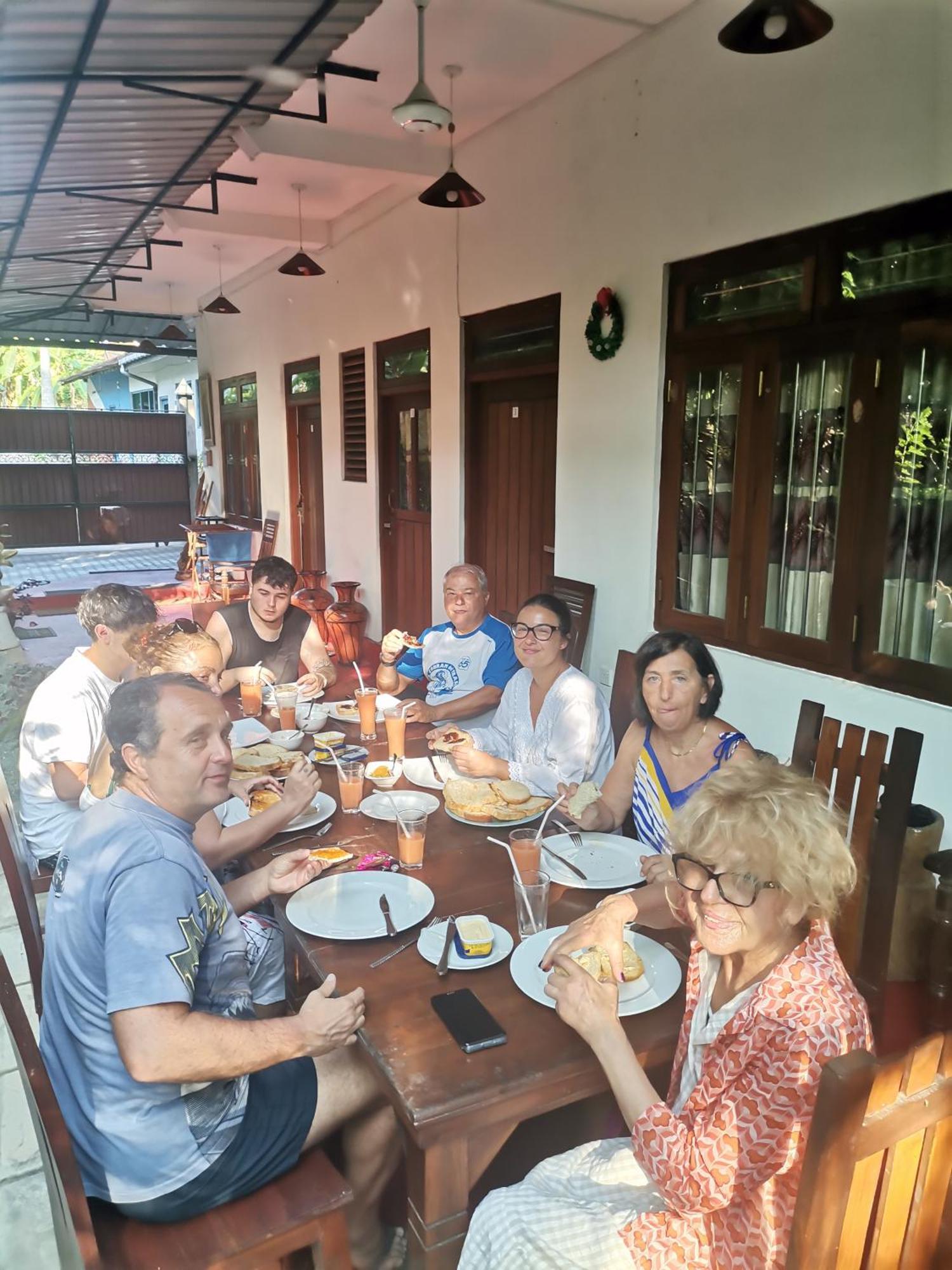 Gold Sand Resort Bentota Ngoại thất bức ảnh